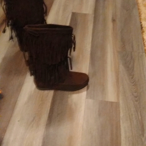 Rampage boots with double fringe,like new - Picture 3 of 4